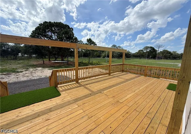 Photo 4 of Manufactured home for sale at 170 S Jinete St, Clewiston, FL 33440 | MLS# 2026027074 | Listing updated on 2026-06-27