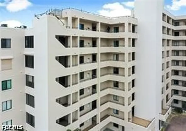 2nd image of 6672 Estero Blvd, Fort Myers Beach, FL 33931