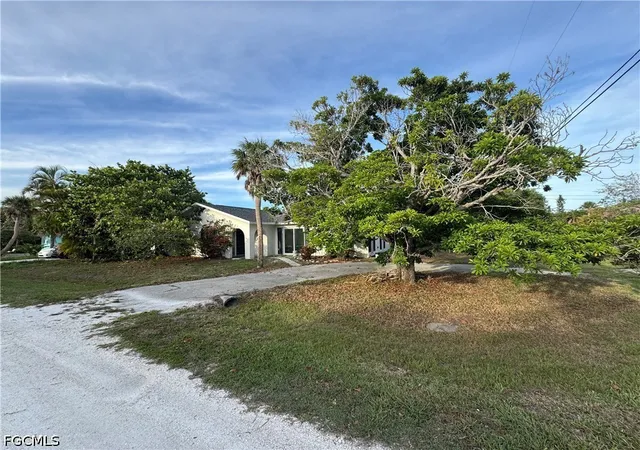 27th image of 1683 Atlanta Plaza Dr, Sanibel, FL 33957 | MLS# 2026027119