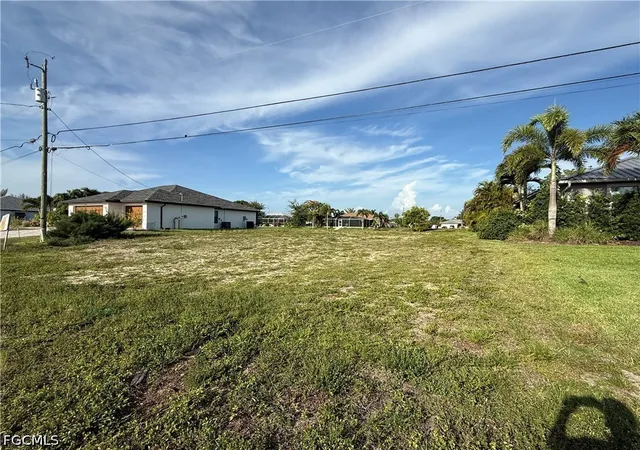 Photo 2 of Land for sale at 3009 Sw 11th Place, Cape Coral, FL 33914 | MLS# 2026027144 | Listing updated on 2026-06-20