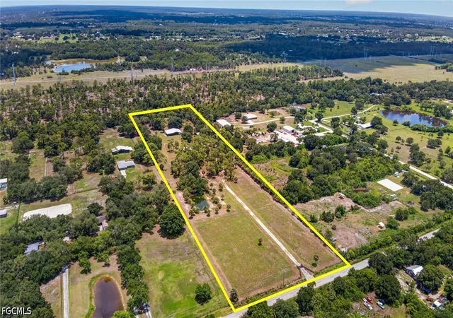 Homes for sale in Fort Myers, FL | 5261 Staley Rd, Fort Myers, FL 33905 | MLS# 2026027159
