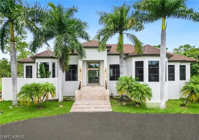 2nd image of 1361 Golden Gate Blvd W, Naples, FL 34120 | MLS# 226023609