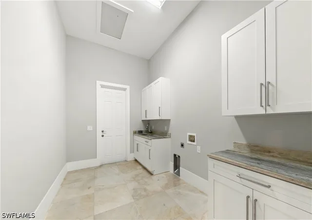 35th image of 1361 Golden Gate Blvd W, Naples, FL 34120 | MLS# 226023609