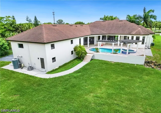 3rd image of 1361 Golden Gate Blvd W, Naples, FL 34120 | MLS# 226023609