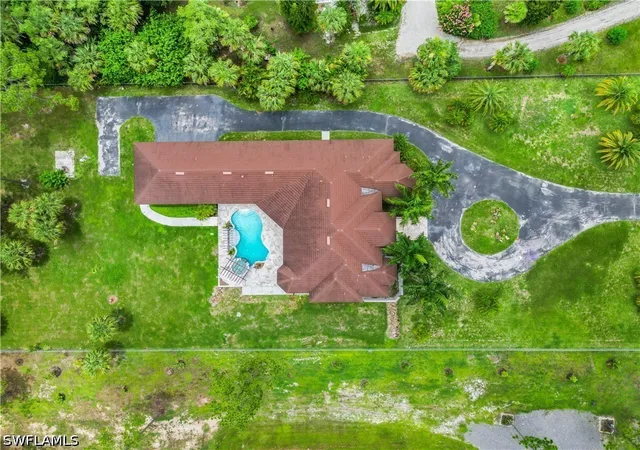 5th image of 1361 Golden Gate Blvd W, Naples, FL 34120 | MLS# 226023609