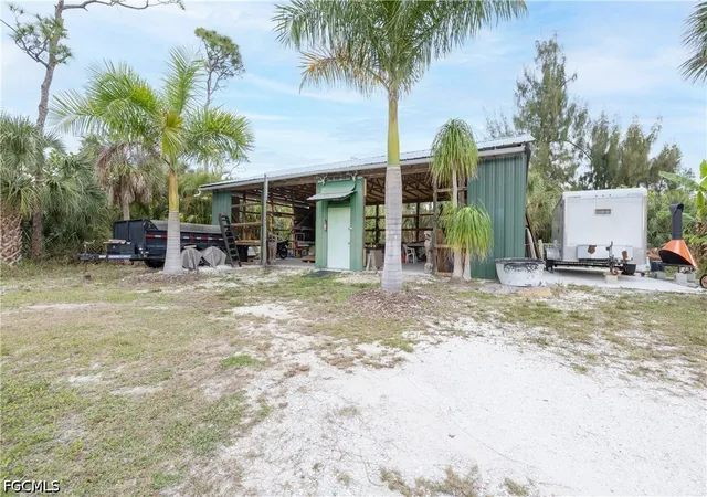 5th image of 4236/4210 Berkshire Rd, Saint James City, FL 33956 | MLS# 2026027174