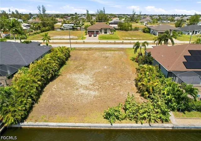 9th image of 1722 Old Burnt Store Rd N, Cape Coral, FL 33993 | MLS# 2026027208