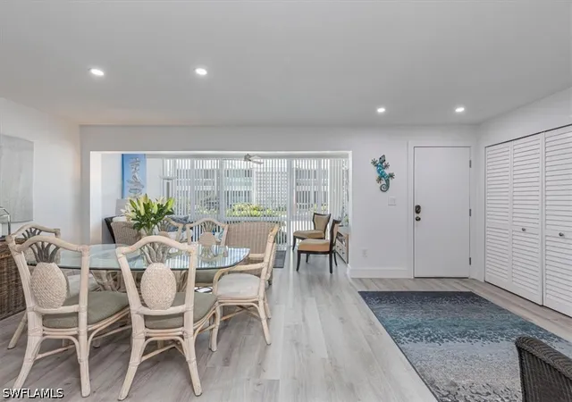 5th image of 2100 Gulf Shore Blvd N #111, Naples, FL 34102 | MLS# 226023557