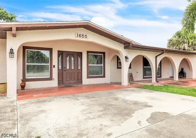2nd image of 1655 Daniels Dr, North Fort Myers, FL 33917 | MLS# 2026027247