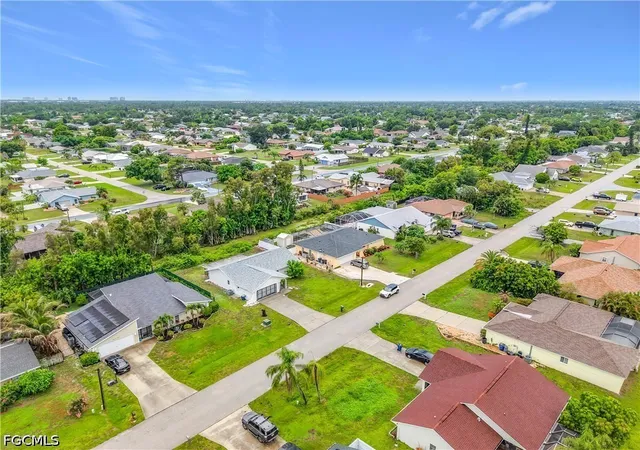 49th image of 8428 Buena Vista Rd, Fort Myers, FL 33967 | MLS# 2026027252