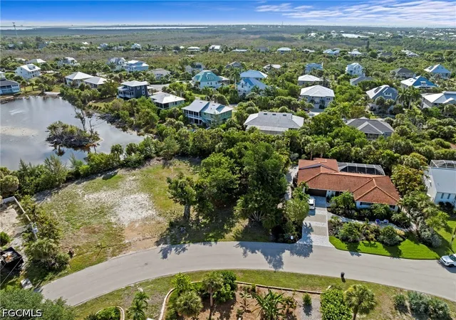 4th image of 564 Chert Ct, Sanibel, FL 33957 | MLS# 2026027270