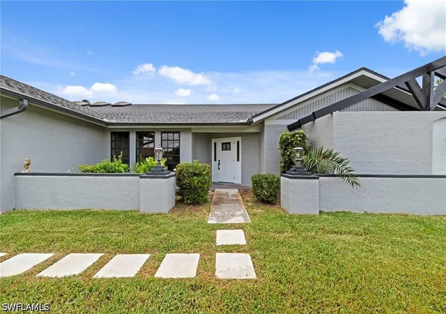 Photo 4 of Sale Pending at 17209 Castleview Dr, North Fort Myers, FL 33917 | MLS# 226023111 | Listing updated on 2026-09-25