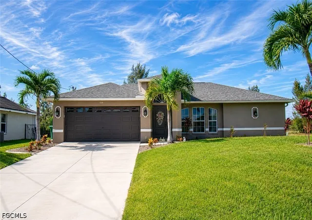 2nd image of 1215 Sw 31st Terrace, Cape Coral, FL 33914 | MLS# 2026027360