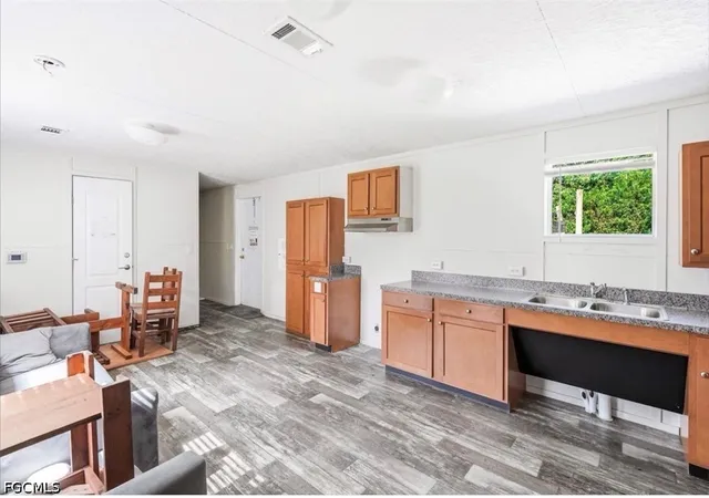 4th image of 1468 Navaho Ave, Labelle, FL 33935 | MLS# 2026027366