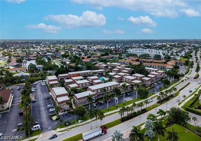 34th image of 87 N Collier Blvd #L1, Marco Island, FL 34145 | MLS# 226023819