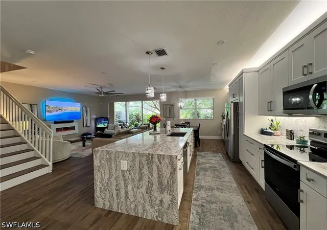 Photo 3 of Sale Pending at 7009 Romana Way #1602, Naples, FL 34119 | MLS# 226023095 | Listing updated on 2026-06-27