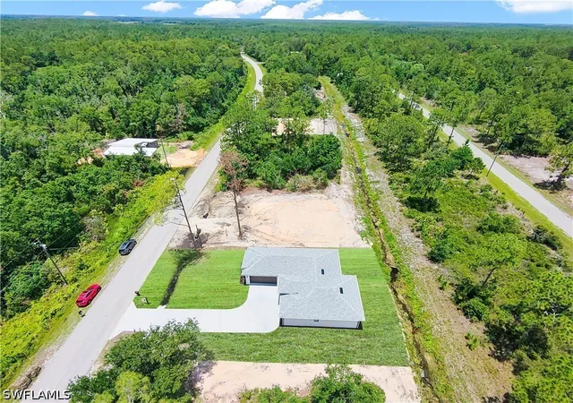 28th image of 8418 Sun N Lake Blvd, Sebring, FL 33872 | MLS# 226023903