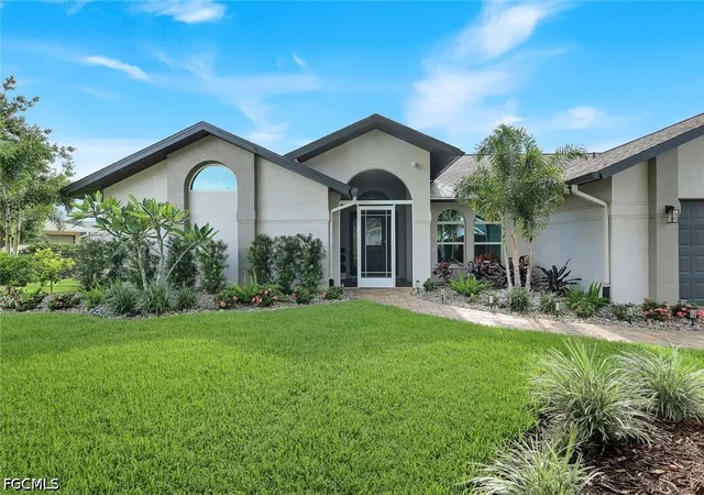 2nd image of 204 Se 20th Pl, Cape Coral, FL 33990 | MLS# 2026027397
