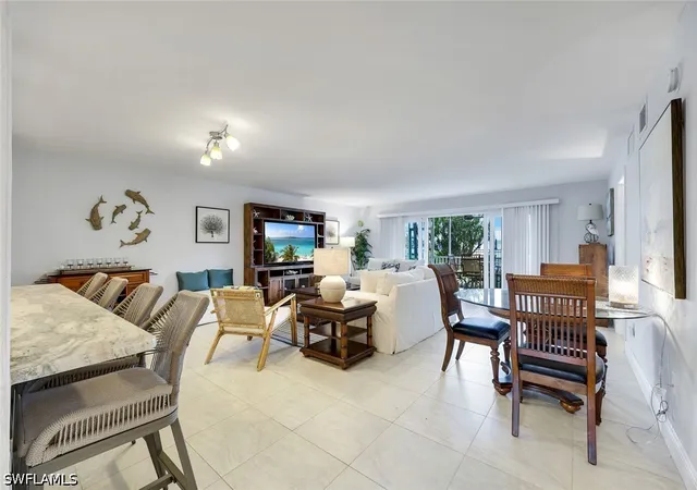 5th image of 1011 Swallow Ave, Marco Island, FL 34145