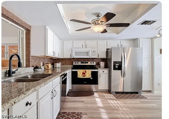 Listing Photo 4 - Condo for sale in building located at 627 Serendipity Dr, Naples, FL 34108 - Unit #627