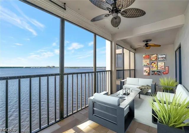 1st image of 1901 Clifford St #1001, Fort Myers, FL 33901 | MLS# 2026027535