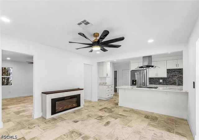 Photo 4 of Single family home for sale at 209 Kingston Dr, Fort Myers, FL 33905 | MLS# 2026027546 | Listing updated on 2026-10-05