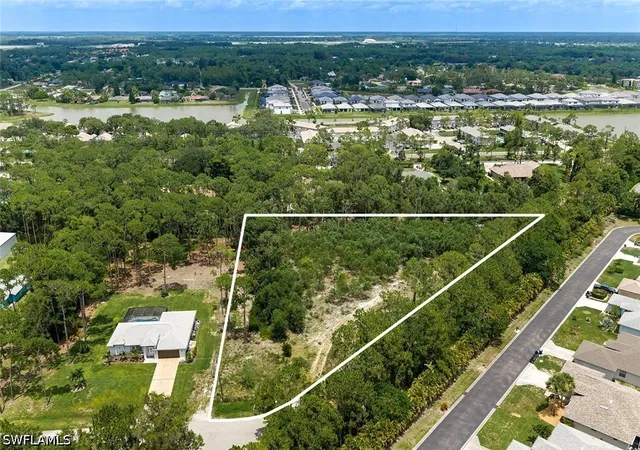 2nd image of 25693 Moriah Ln, Bonita Springs, FL 34135 | MLS# 226023964