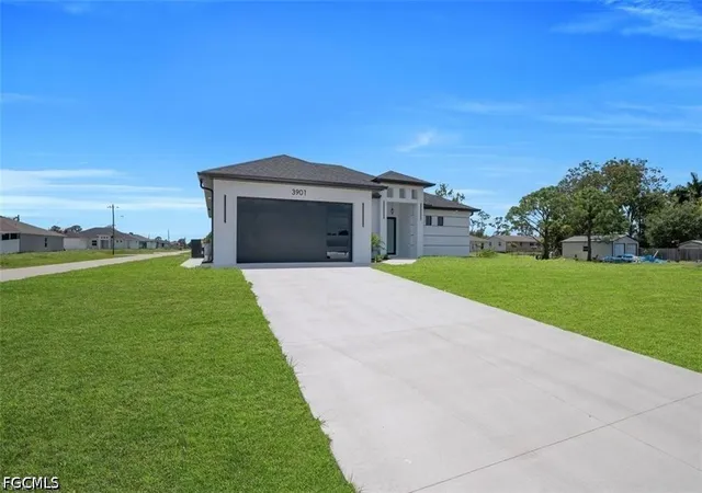 5th image of 3901 3Rd St Sw, Lehigh Acres, FL 33976 | MLS# 2026027566