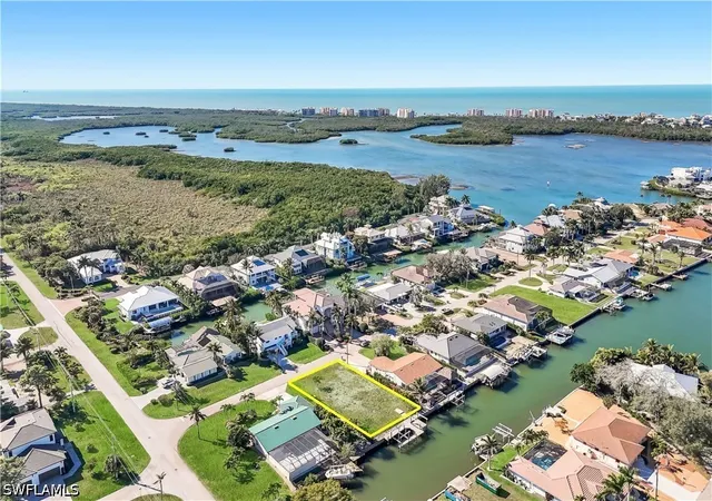 14th image of 207 6th St, Bonita Springs, FL 34134 | MLS# 226023444