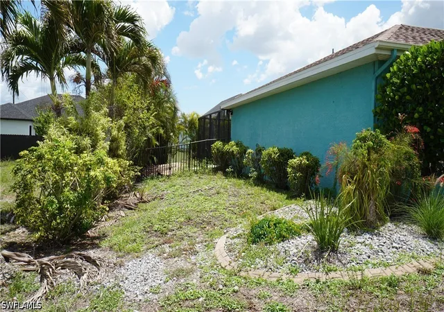 Photo 4 of Sale Pending at 900 NW Embers Ter, Cape Coral, FL 33993 | MLS# 226021957 | Listing updated on 2026-07-21