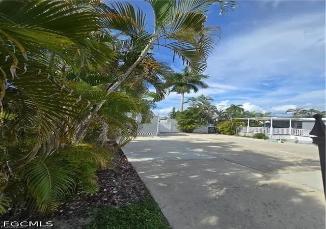 Photo 2 of Land for sale at 5650 Red Bird Ln, Fort Myers, FL 33908 | MLS# 2026027623 | Listing updated on 2026-08-31