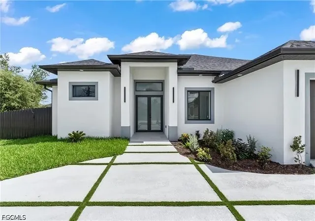 17th image of 1809 Sw Trafalgar Pkwy, Cape Coral, FL 33991 | MLS# 2026027678