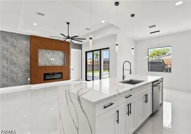 4th image of 1809 Sw Trafalgar Pkwy, Cape Coral, FL 33991 | MLS# 2026027678