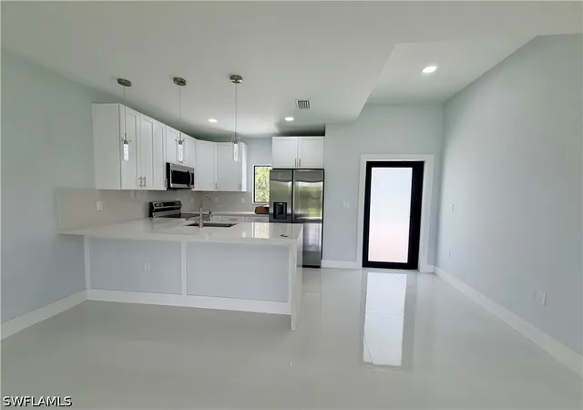 5th image of 7655 7Th Pl, La Belle, FL 33935 | MLS# 226024063