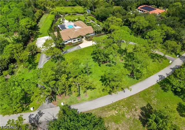 Photo 3 of Sale Pending at 13580 Brynwood Ln, Fort Myers, FL 33912 | MLS# 2026027717 | Listing updated on 2026-07-19