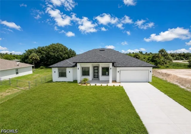 24th image of 8022 Sunrise Cir, Labelle, FL 33935 | MLS# 2026027805