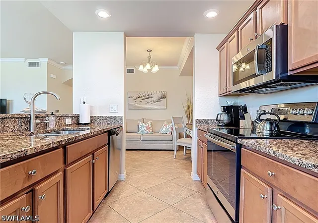 Listing Photo 5 - Condo for sale in building located at 9830 Giaveno Cir, Naples, FL 34113 - Unit #1637