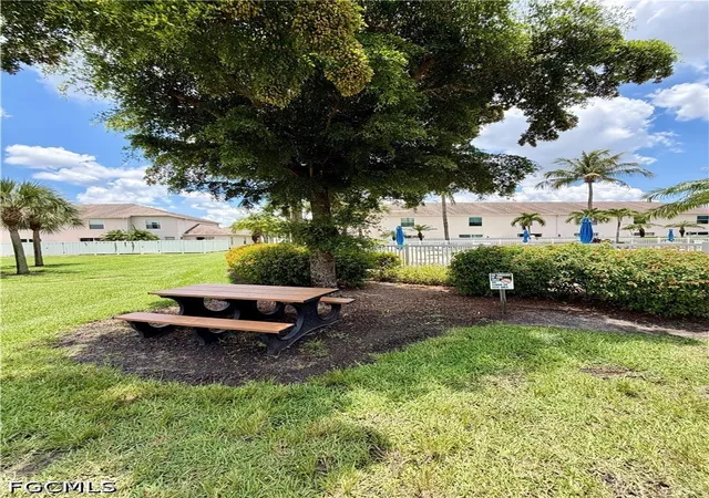 Listing Photo 2 - Condo for sale in building located at 3618 Pine Oak Cir, Fort Myers, FL 33916 - Unit #105