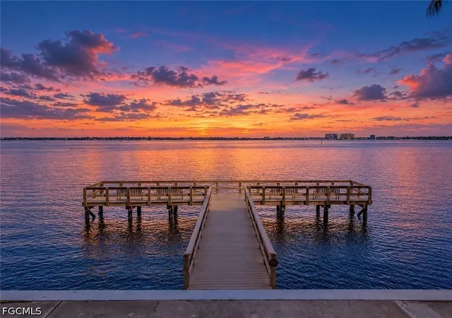 Photo 1 of Sale Pending at 1901 Clifford St #1003, Fort Myers, FL 33901 | MLS# 2026027863 | Listing updated on 2026-10-07