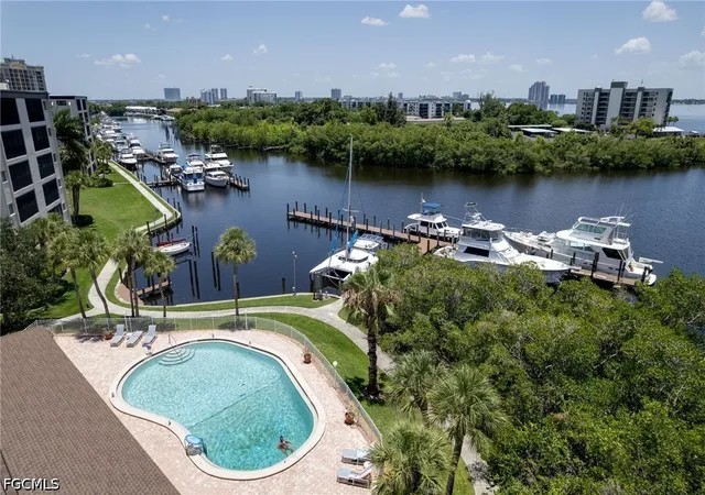 2nd image of 3458 Hancock Brg Pkwy, North Fort Myers, FL 33903