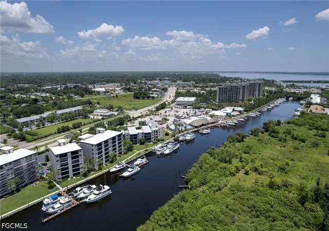 5th image of 3458 Hancock Bridge Pkwy #114, North Fort Myers, FL 33903 | MLS# 2026027866