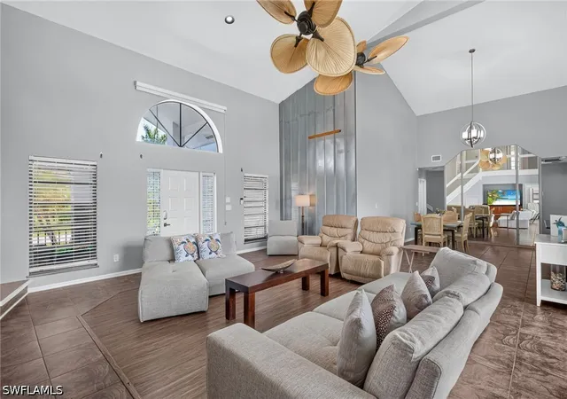 Photo 4 of Single family home for sale at 1124 Whiteheart Ct, Marco Island, FL 34145 | MLS# 226023847 | Listing updated on 2026-07-12