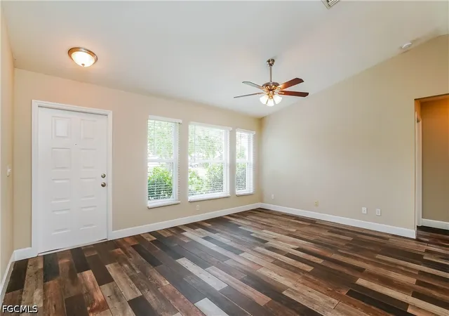 4th image of 501 Se 17Th Ter, Cape Coral, FL 33990 | MLS# 2026027871