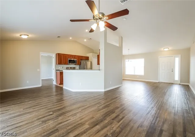 4th image of 3201 42Nd St Sw, Lehigh Acres, FL 33976 | MLS# 2026027887