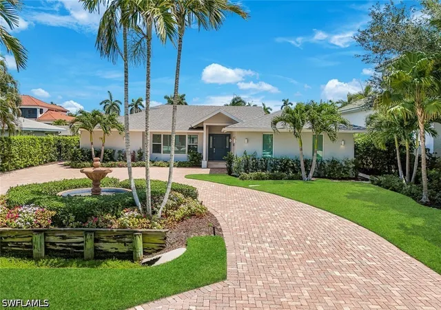 Photo 3 of Single family home for sale at 151 Bayview Ave, Naples, FL 34108 | MLS# 226021645 | Listing updated on 2026-07-19
