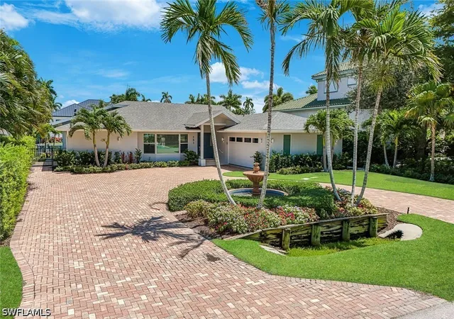Photo 4 of Single family home for sale at 151 Bayview Ave, Naples, FL 34108 | MLS# 226021645 | Listing updated on 2026-07-19