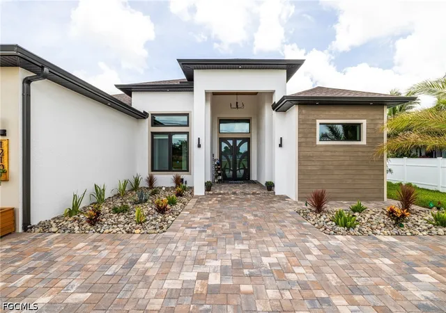 Photo 3 of Sale Pending at 1210 Sw Santa Barbara Pl, Cape Coral, FL 33991 | MLS# 2026028050 | Listing updated on 2026-07-17