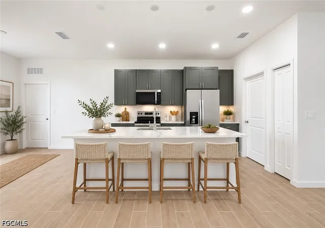 Photo 3 of Single family home for sale at 3744 Gasparilla St, St James City, FL 33956 | MLS# 2026028060 | Listing updated on 2026-10-05