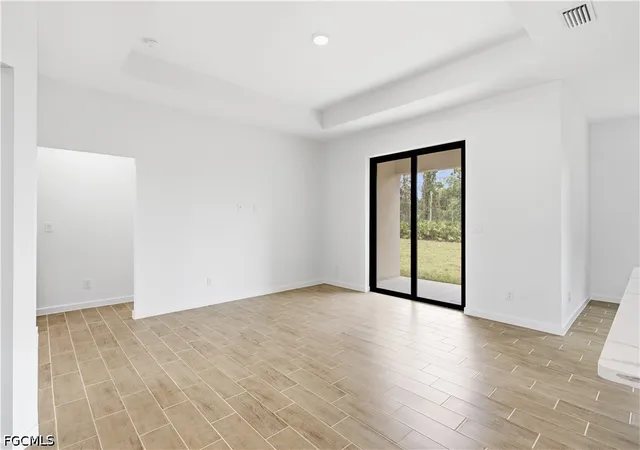 Photo 4 of Single family home for sale at 3744 Gasparilla St, St James City, FL 33956 | MLS# 2026028060 | Listing updated on 2026-10-05