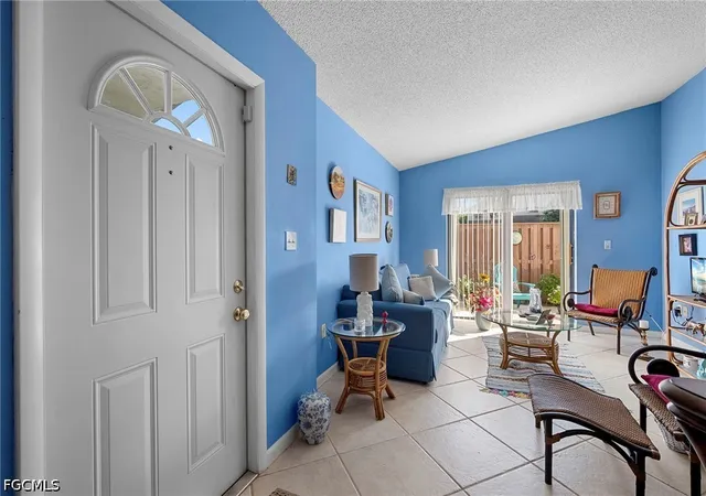 4th image of 5272 Cedarbend Dr #1, Fort Myers, FL 33919 | MLS# 2026028065